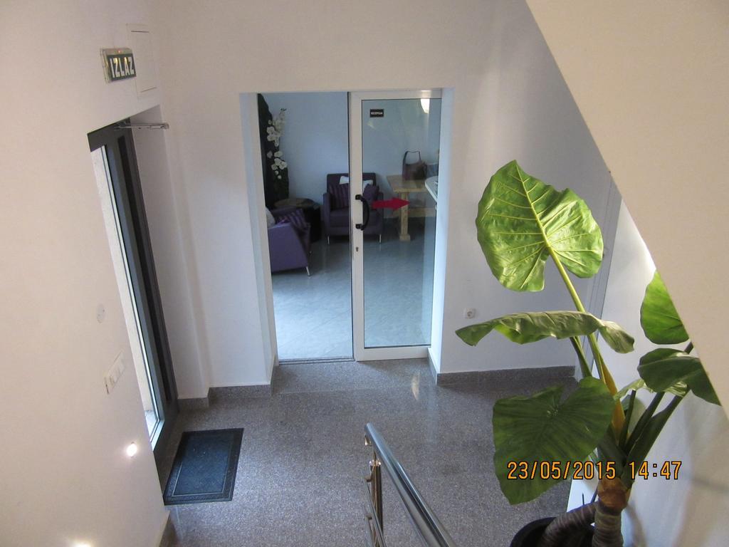Blue Frog Hotel Hrvace Luaran gambar