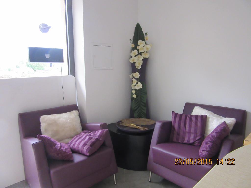 Blue Frog Hotel Hrvace Luaran gambar